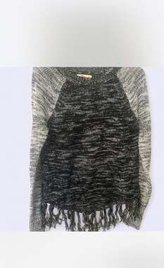 Hollister Retro Y2K Cottagecore Fringe-Hem Poncho Sweater-S